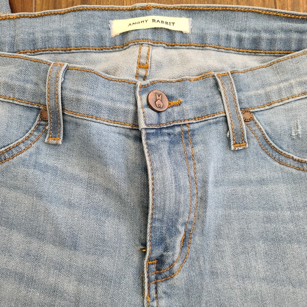 Angry Rabbit Jeans - Picture 2 of 3